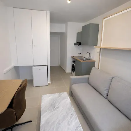 Exclusive Cozy - Near Arc De Triomphe Apartment Paris